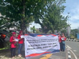 Komunitas Ibu- Ibu Anti Hoaks Turun ke Jalan Berikan Pesan Pemilu Damai 2024