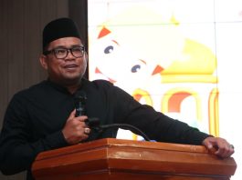 Kasmidi Bulang: Dari Wakil Bupati Hingga Calon Pemimpin Kutim 2024