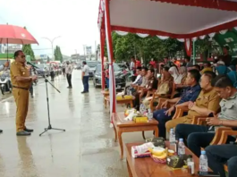 Meriahkan Hari Kemerdekaan, Kasmidi Bulang Bagikan 3.930 Bendera Merah Putih