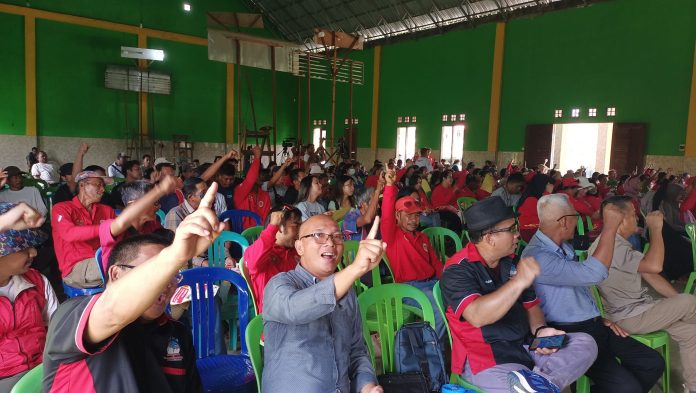 Ratusan Warga Dukung Frederick-Nanang, Fokus pada Pembangunan Infrastruktur